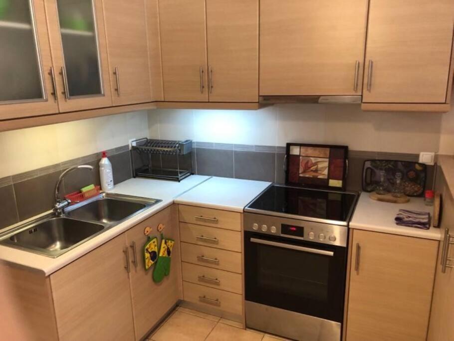 Eleni's Maisonette
