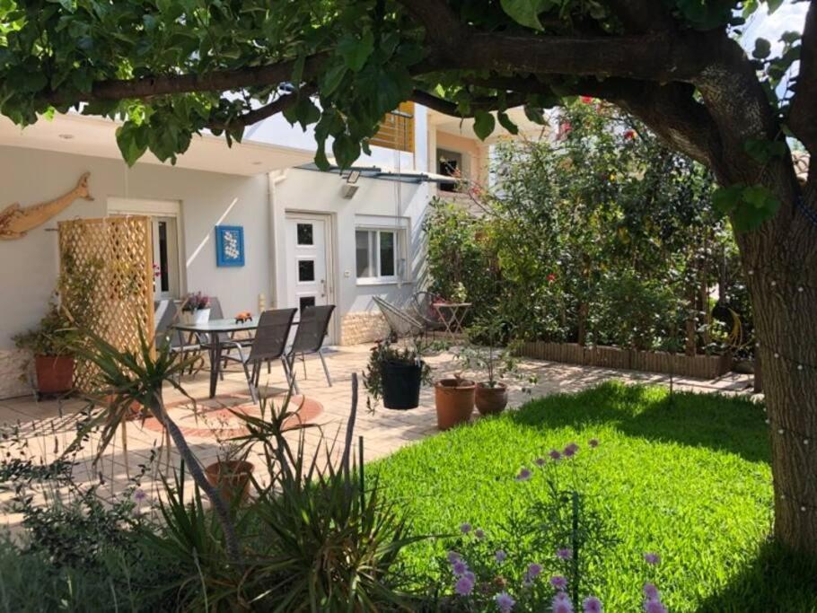 Eleni's Maisonette *